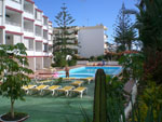 Las Rosas 12